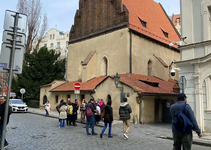 Bed and Breakfast Golem Praga